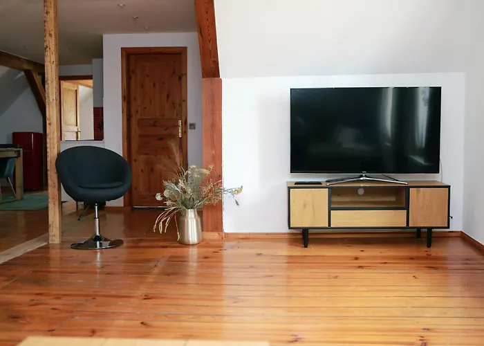 Apartman In Moltzow- Viel Platz In Laendlicher Lage